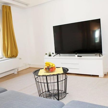 Hamburger Perle Am Gaensemarkt Und Binnenalster Exteriör bild