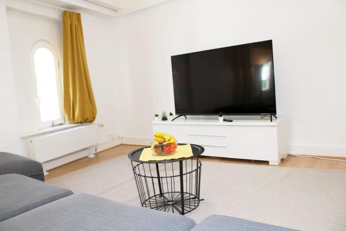 Hamburger Perle Am Gaensemarkt Und Binnenalster Exteriör bild