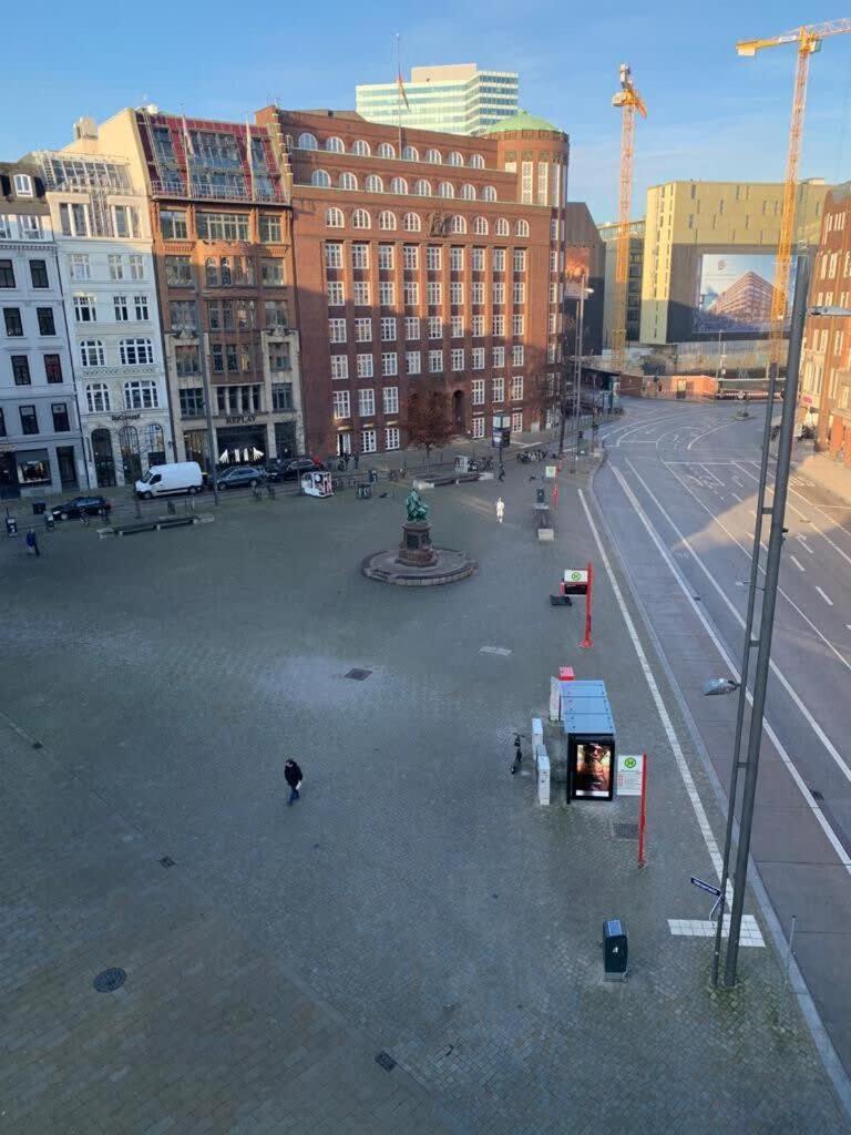 Hamburger Perle Am Gaensemarkt Und Binnenalster Exteriör bild